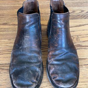 FRYE Brown Distressed Leather Chelsea Boots MRSP $298 Mens Size US 10